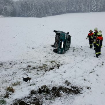 Verkehrsunfall – Höhe Überloh – Schneeglätte